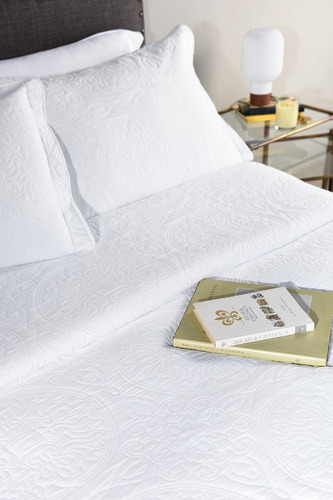 Imagen 8 de 9 de Cubrecama Algodón Jacquard Importado + Funda - Twin Blanco