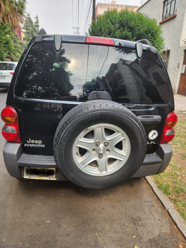 Jeep Liberty Sport 4x2 At