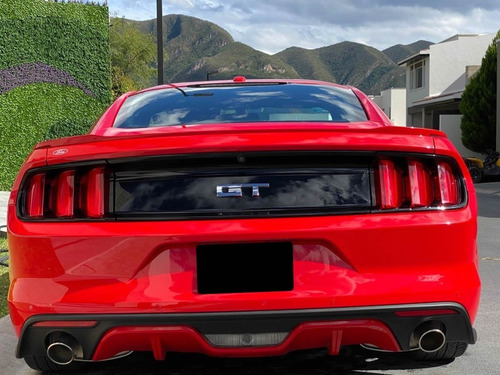 Imagen 5 de 13 de Ford Mustang Gt V8 5.0