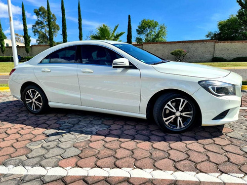 Imagen 7 de 15 de Mercedes-benz Clase Cla 2015 1.6 180 Cgi Mt