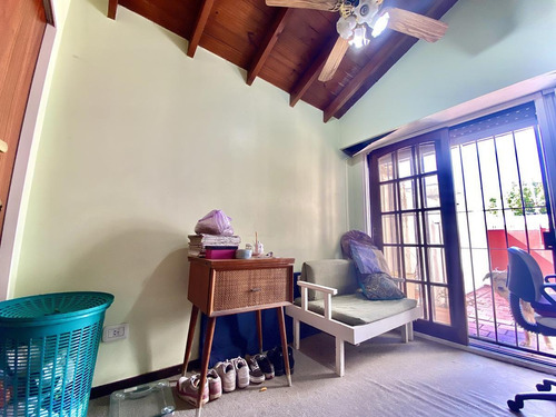 Imagen 16 de 19 de Gran Casa De 4 Dorm. 1 En Suite- Cochera-patio C/ Parrilla-terraza -monte Castro