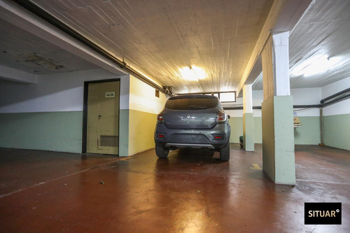 Venta De Departamento 2 Dormitorios + Cochera + Baulera