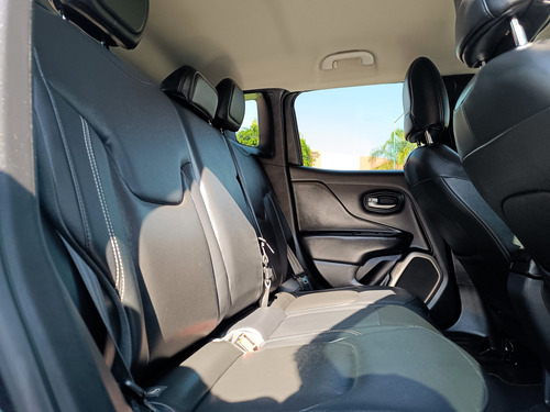 Jeep Renegade 1.8 Latitude 4x2 At