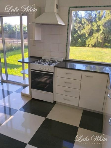 Imagen 8 de 22 de Venta - Casa En Malibú
