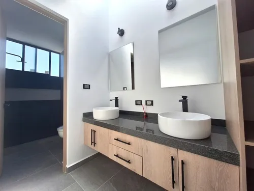 Casa En Venta Zarú, El Marqués