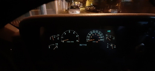 Imagem 6 de 14 de Jeep Cherokee 1998 4.0 Sport Aut. 5p