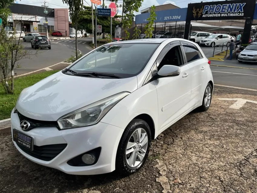 Hyundai HB20 PREMIUM 1.6 AUTOMATICO