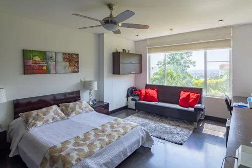 Casa En Venta En Menga. Cod V5518