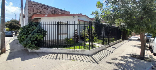 Bajo Palermo - Mercado Y Villacorta 1700 - Casa 2 Dormitorios En Venta