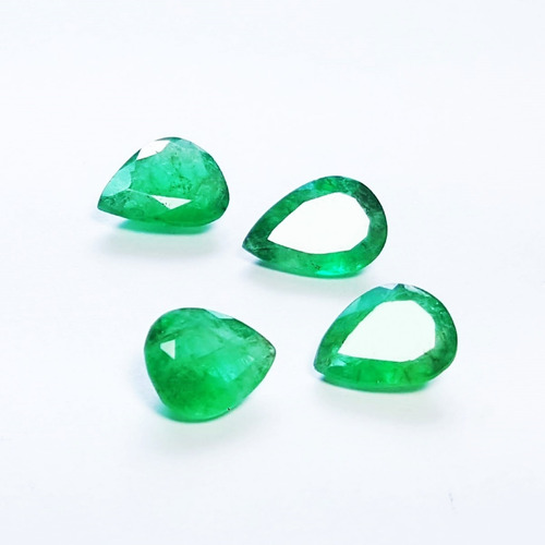 Conjunto Esmeraldas 4 Peças, 100% Naturais! 7,70 Quilates
