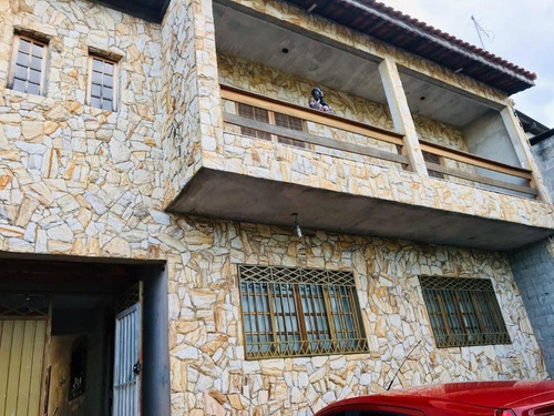 Imagem 9 de 15 de Sobrado Para Venda Por R$750.000,00 Com 200m², 4 Dormitórios, 2 Vagas E 4 Banheiros - Jardim São Vicente , São Paulo / Sp - Bdi35785