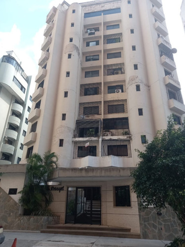 Imagen 2 de 18 de Ligia Guardia Alquila Apartamento En Res. Rossyel En La Trigaleña