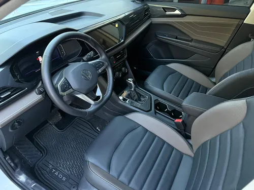 Volkswagen Taos 1.4 Tsi Highline At