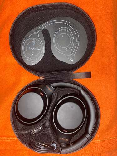 Audífonos Bluetooth Con Noise Cancelling Wh-1000xm4 (Usado)
