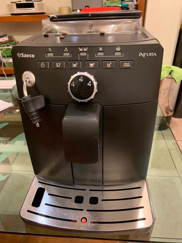 Cafetera Saeco Intuita Súper Automática (Usado)