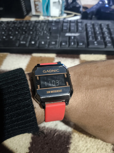 2877009120