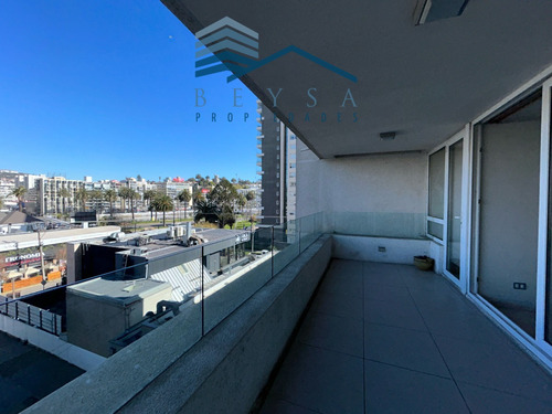 Departamento En Arriendo 3 Dormitorios Sector Poniente