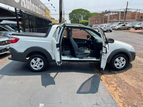 Imagem 3 de 12 de Fiat Strada 1.4 Mpi Hard Working Cd 8v Flex 3p Manual