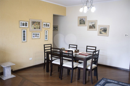 Imagem 1 de 17 de 02 Dormitórios, 01 Sala Com 02 Ambientes, 01 Cozinha, Área De Serviço, 01 Vaga. - Reo571033