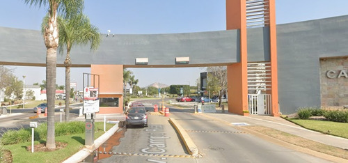 Sk14-casa En Venta En Av. Campo Príncipes 360, Int 24 Campo Real, 45134 Campo Real, Jal.