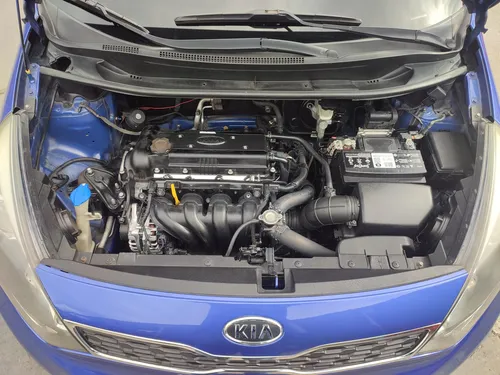 Kia Rio Spice 2012 Hatchback Mecanico 6 Cambios