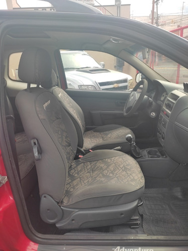 Imagem 8 de 11 de Fiat Strada 2010