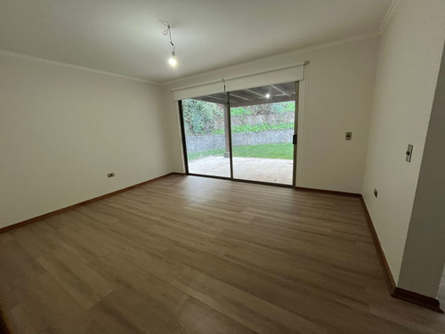 Estupenda Y Amplia Propiedad Recién Remodelada A Estrenar.