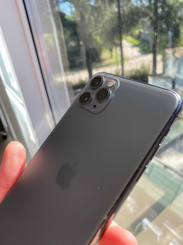 Imagen 2 de 6 de iPhone 11 Pro Max 256 Gb Gris Espacial
