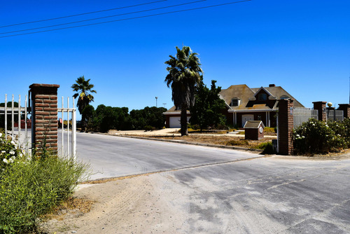Amplio Terreno Con Casa En Camino A Colmo (83539)