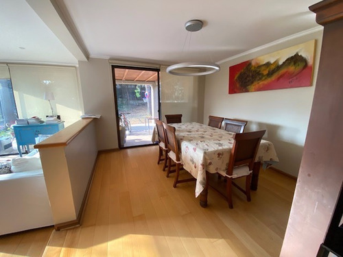 Imagen 9 de 24 de Gran Casa Y Terreno En Condominio