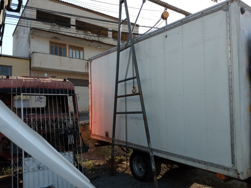 Imagem 6 de 6 de Iveco 2006