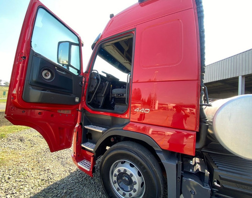 Imagem 18 de 22 de Volvo Fh 440 2011 Manual Bitruck (oportunidade Única)