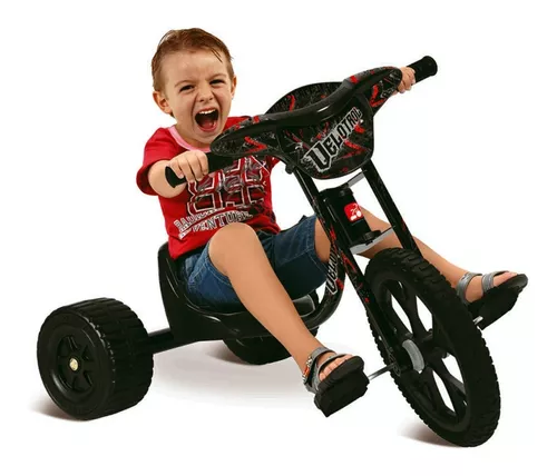 Triciclo Velotrol Infantil Herois Motoca Preto Morceguinho