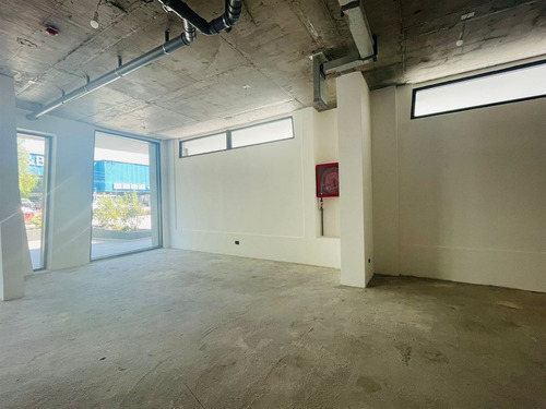 Nuevo Local Comercial Strip Arriendo.las Condes/carmelitas