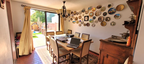 Rebajada!! Casa De 140m2, 4 Dorm Mas Servicio Y Piscina