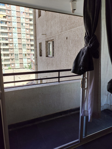 Arriendo Departamento 1 Dormitorio, Santa Victoria Con Lira