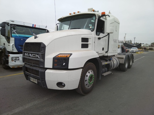 Imagen 3 de 14 de Tracto Camion Mack Anthem, 2020, Seminuevo, Mecanico