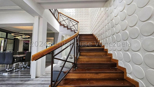 Impresionante Casa En Venta En La Floresta Vgi