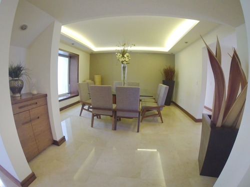 Casa De Lujo De Una Planta En Providencia
