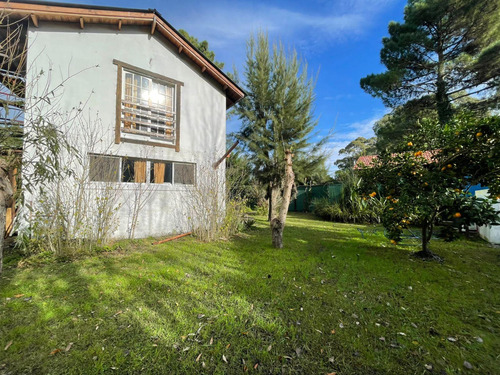 Casa En Venta - 3 Dormitorios 3 Baños - Mar De Cobo