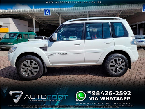Imagem 5 de 15 de Mitsubishi Pajero Tr4 2.0 Flex 16v 4x2 Mec. 2012/2013