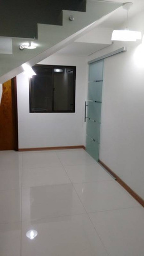 Imagem 4 de 15 de Sobrado - Treviso - Ref: 9209 - V-9209