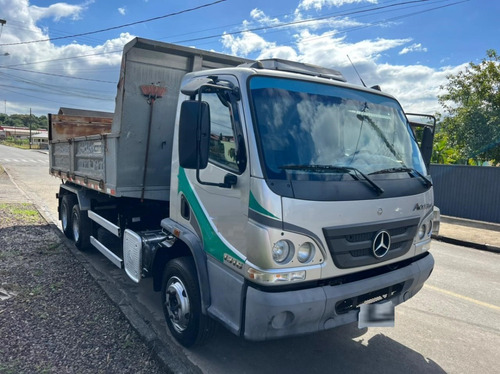 Imagem 2 de 9 de Mercedes Benz Acello 1316, 6x2 Caçamba