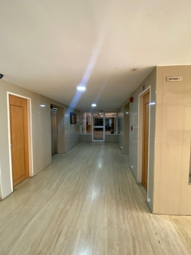 Imagen 2 de 29 de Fernando Guerrero Vende Apartamento En Residencias Costa Del Sol Urb. Los Mangos -valencia