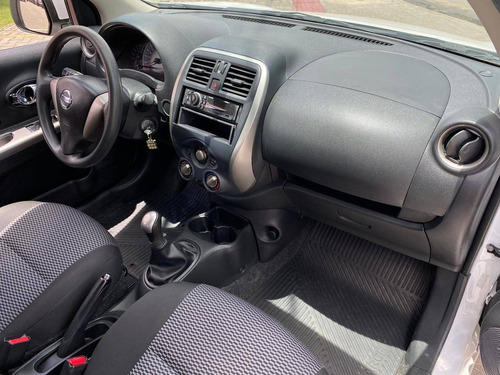 Nissan March 1.0 S 12v Flex 4p Manual
