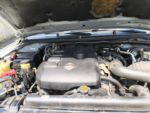 Nissan Frontier 2.5 Xe Cab. Dupla 4x4 4p