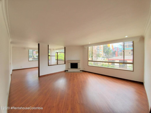 Apartamento En Chico Norte Rah Co: 21-1425