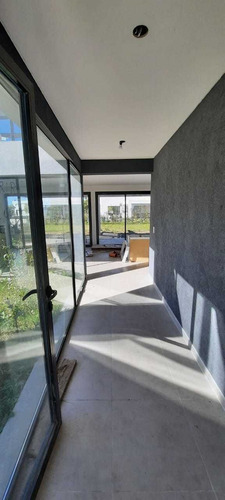Imagen 8 de 14 de Muy Buena Casa En Puertos Vistas!