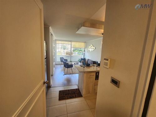Departamento En Venta 1 D 1b. En Macul. Sin Comisión