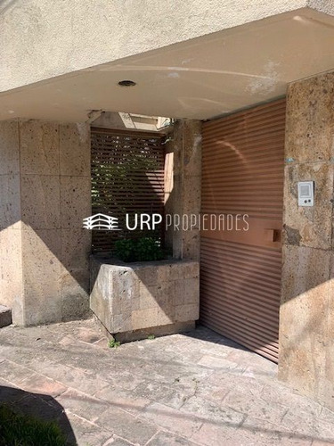 Bonito Terreno En Venta, En  Cerrada En Lomas Altas